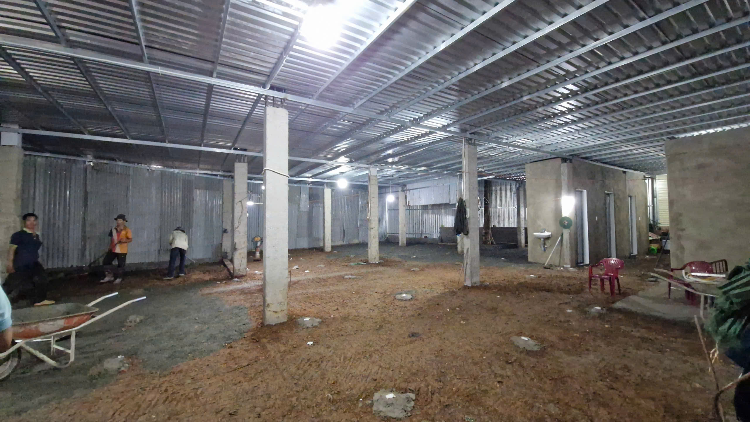 Công trình "khủng" 740 m2 xây không phép trên đất rừng đèo Bảo Lộc- Ảnh 4.