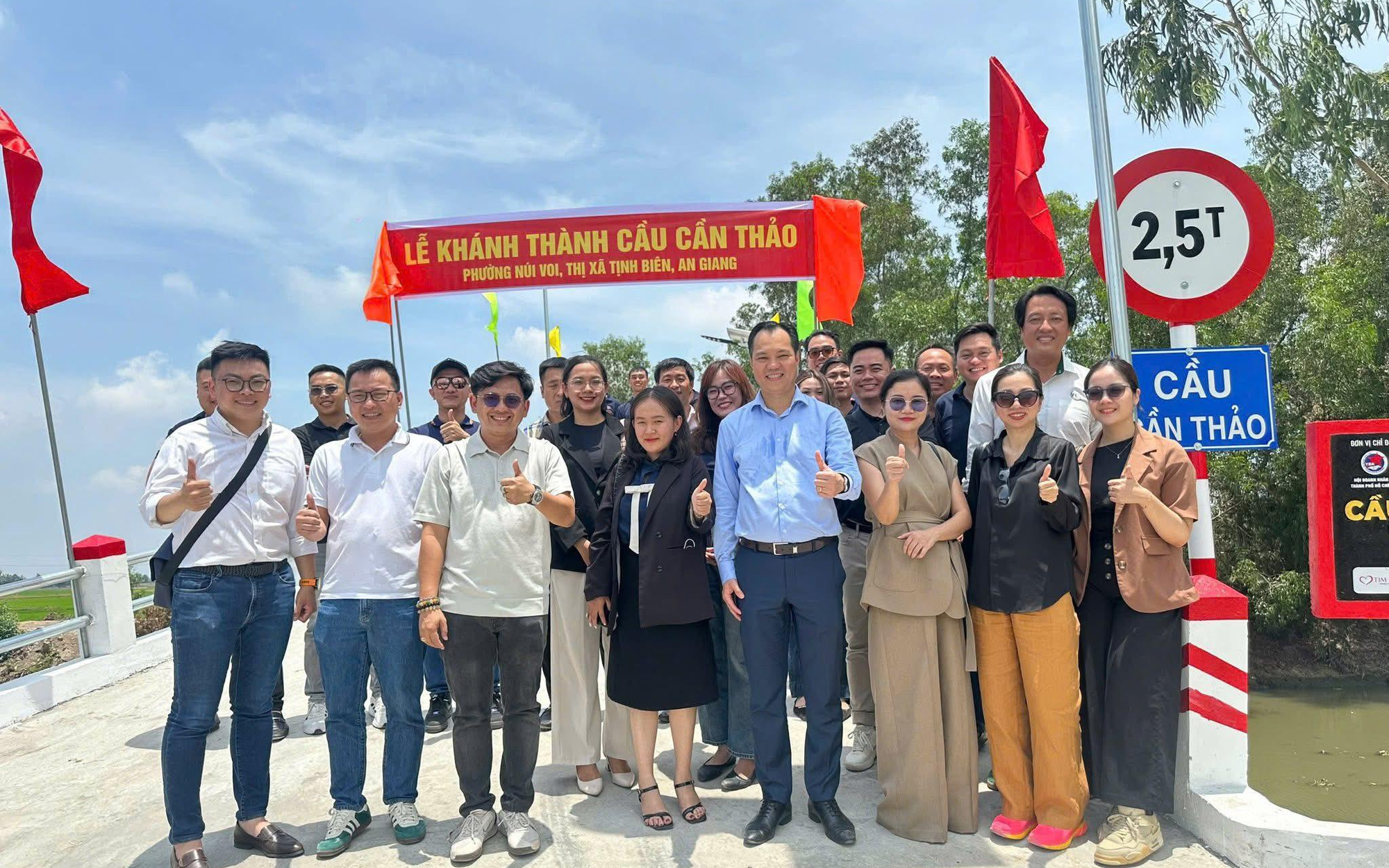 “Cầu Hữu Duyên”: Dấu ấn từ những trái tim gieo mầm