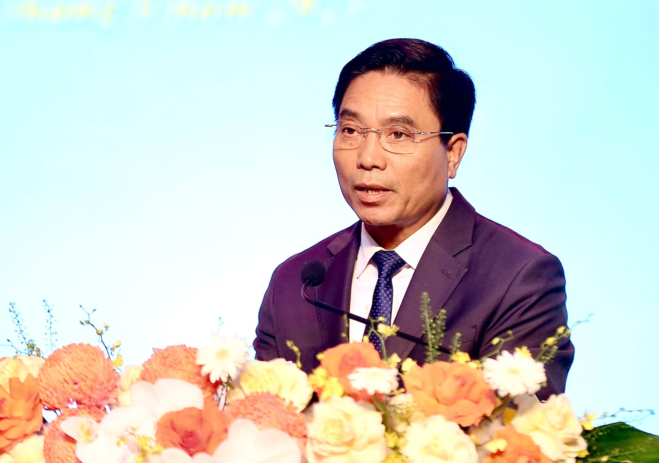 Tôn vinh các nhà báo nhân kỷ niệm 100 năm ngày Báo chí Cách mạng Việt Nam- Ảnh 1.