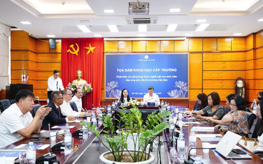 90% sinh viên Trường ĐH Luật Hà Nội có việc làm sau khi tốt nghiệp