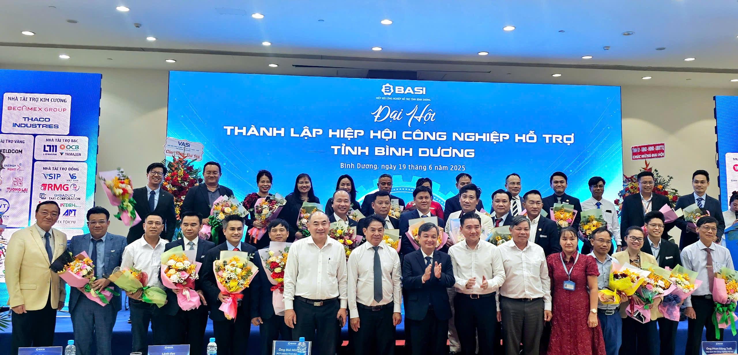 &Ocirc;ng V&otilde; Sơn Điền l&agrave;m Chủ tịch Hiệp hội c&ocirc;ng nghiệp hỗ trợ tỉnh B&igrave;nh Dương - Ảnh 1.