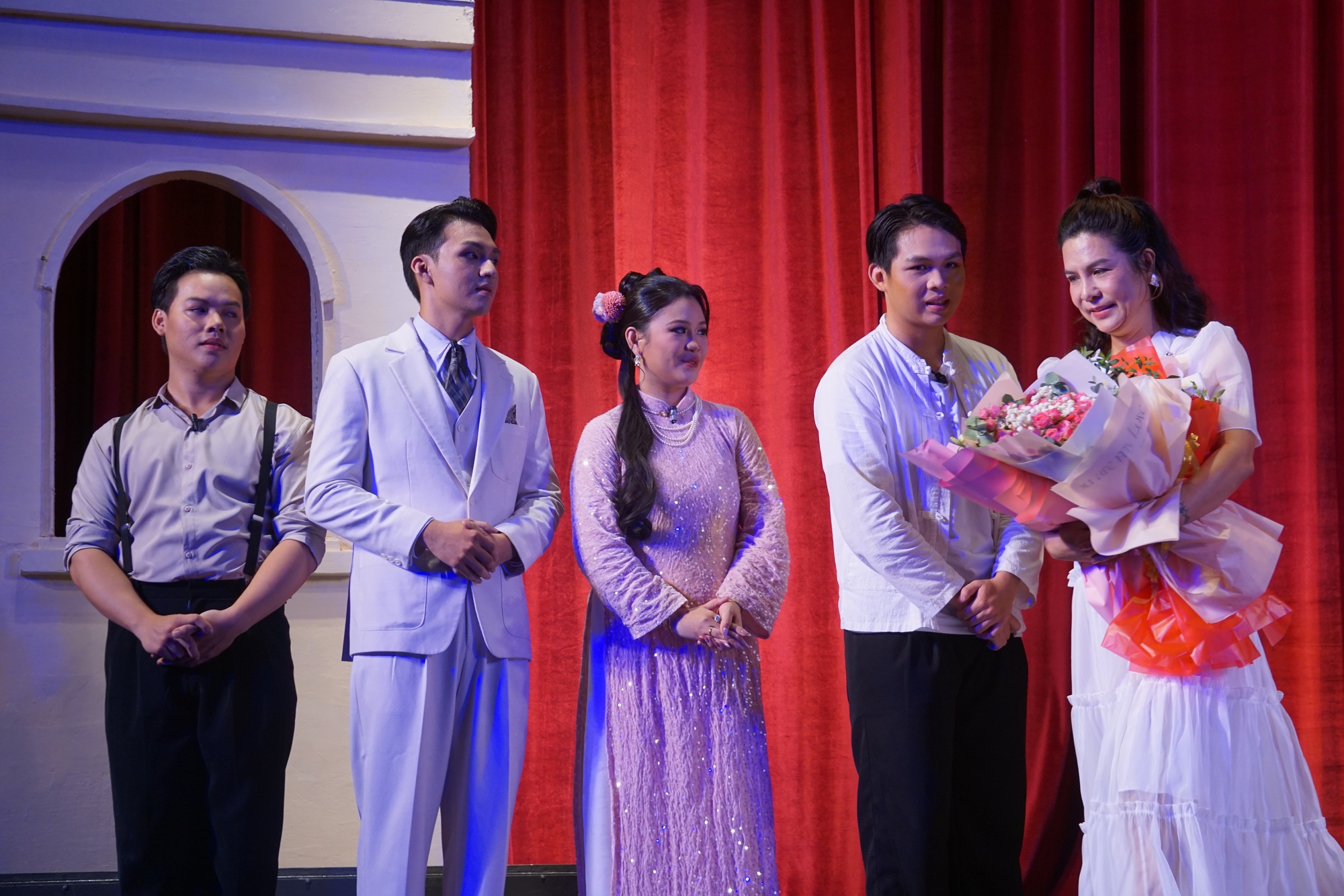 Đạo diễn Hồng Ngọc dồn sức cho "Nghiệp duyên" của Hồ Biểu Chánh - Ảnh 1.