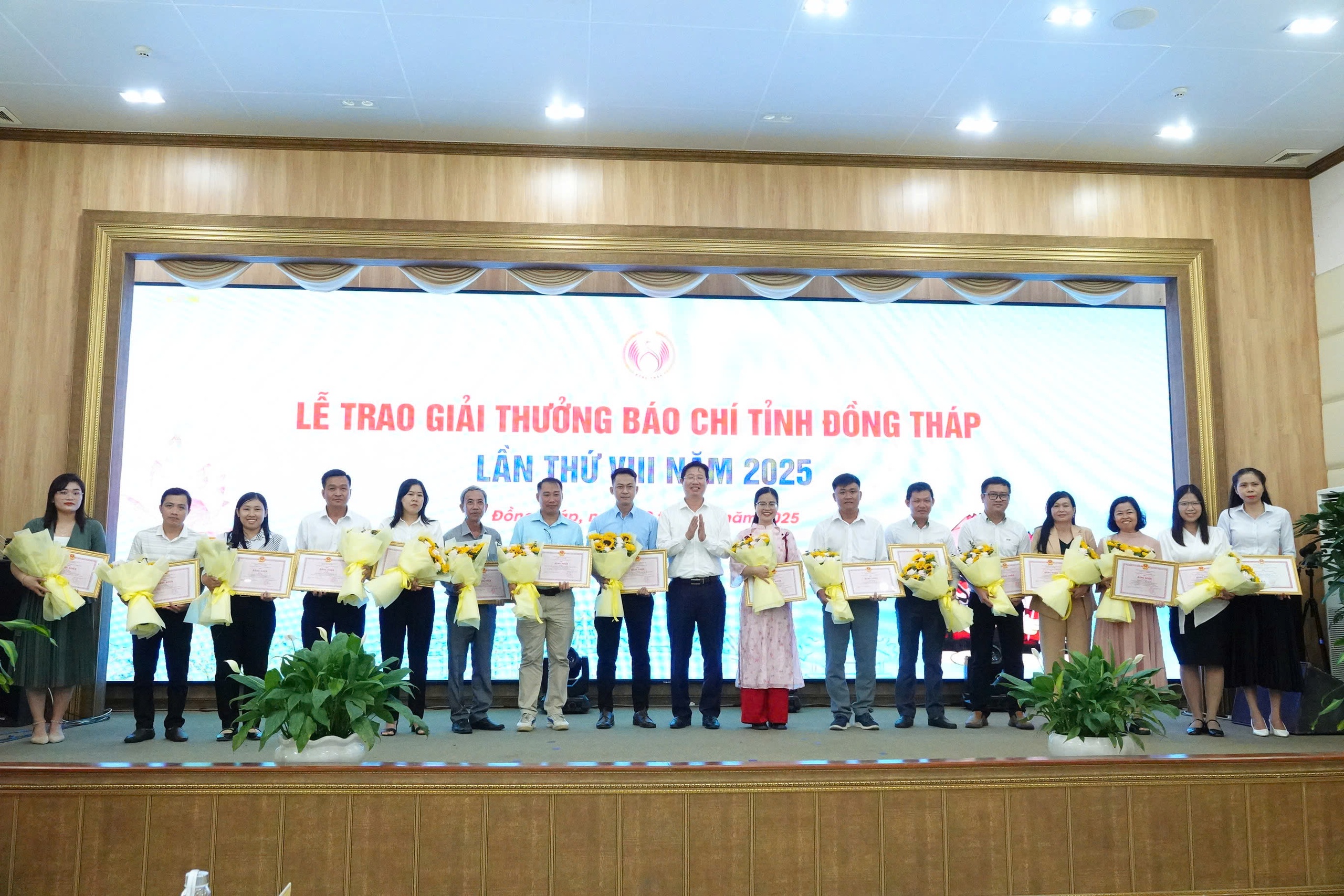 Báo Người Lao Động đoạt 1 giải A, 1 giải B Giải Báo chí tỉnh Đồng Tháp - Ảnh 4.