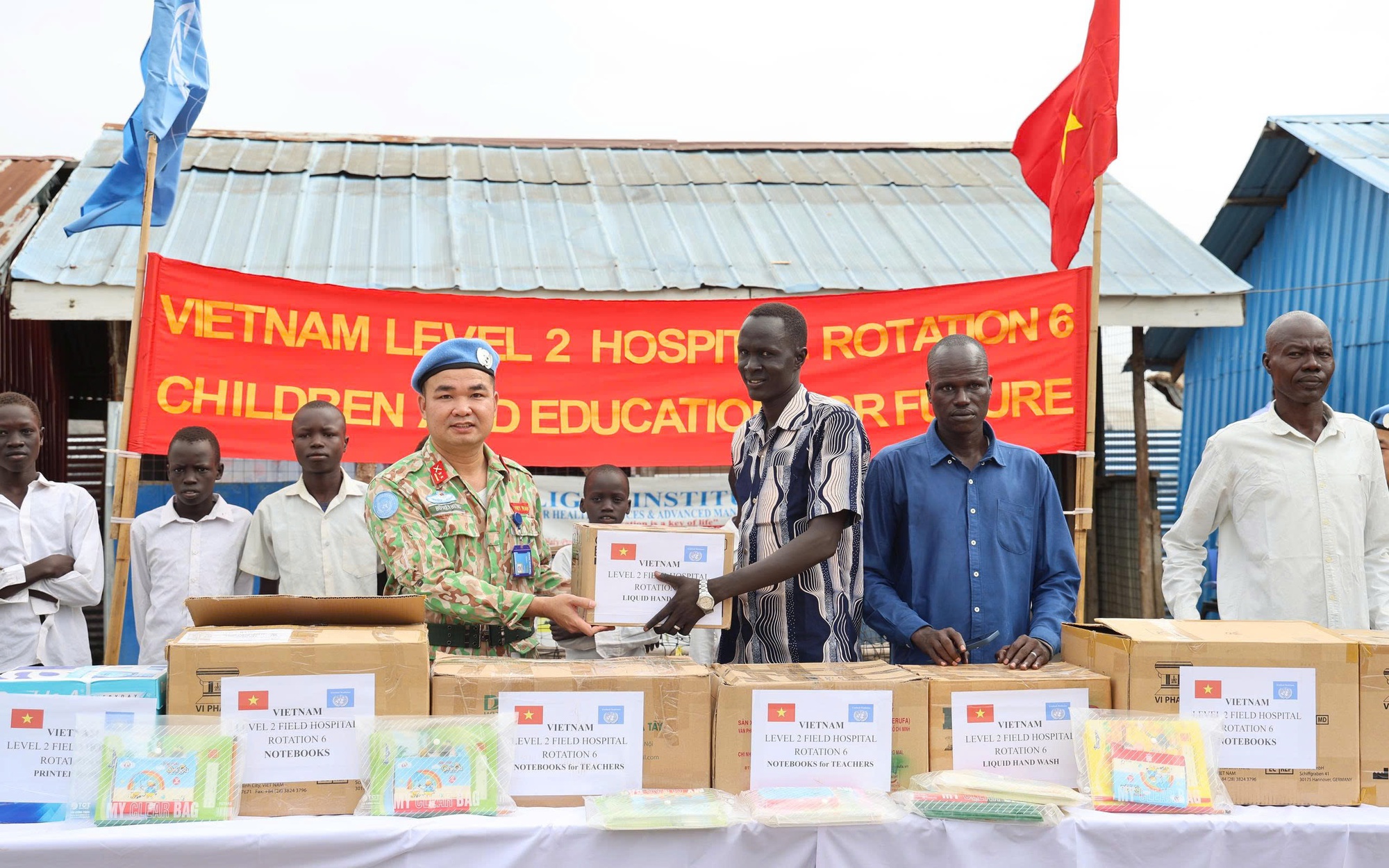 Món quà đặc biệt của y - bác sĩ Việt Nam tại Nam Sudan