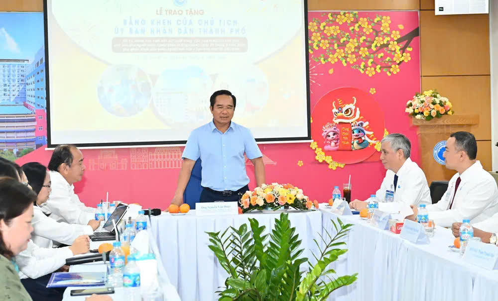 Đưa TP HCM th&agrave;nh trung t&acirc;m y tế h&agrave;ng đầu khu vực- Ảnh 1.