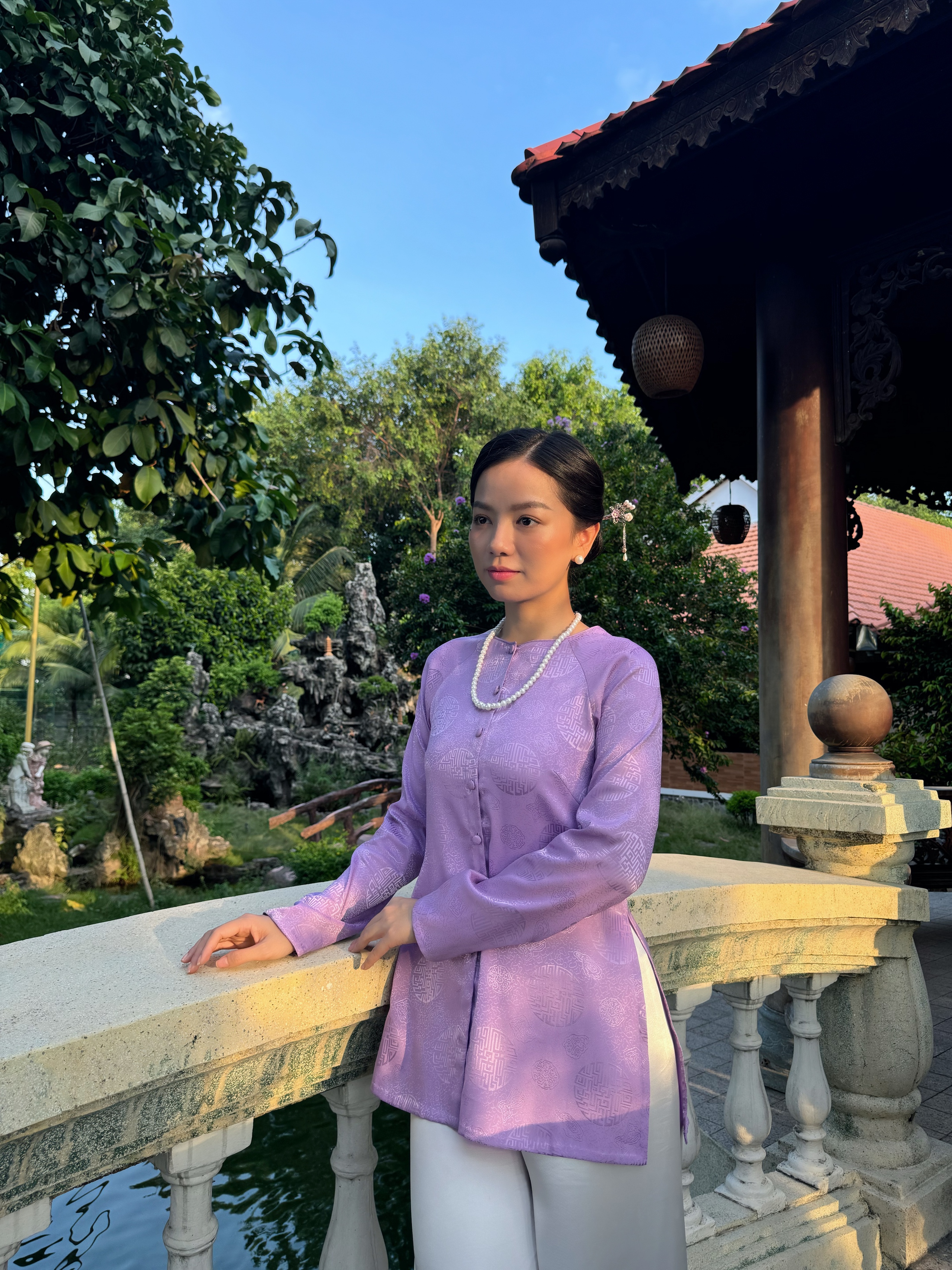 Nhận lời khen, minh tinh "Chiếc vòng ngọc bích" trải lòng - Ảnh 1.