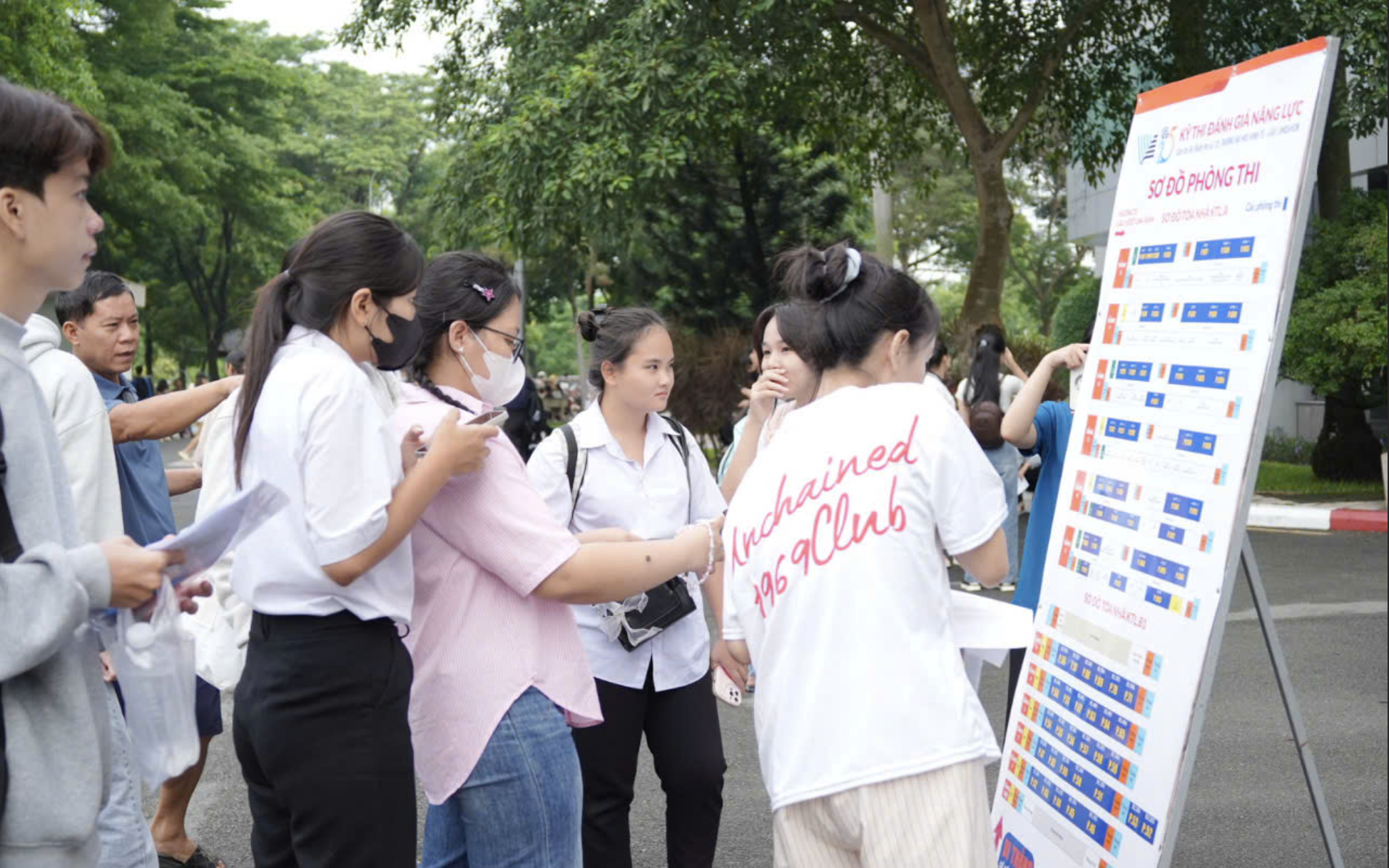 Kỳ thi đánh giá năng lực đợt 2 ĐHQG TP HCM lại gặp sự cố