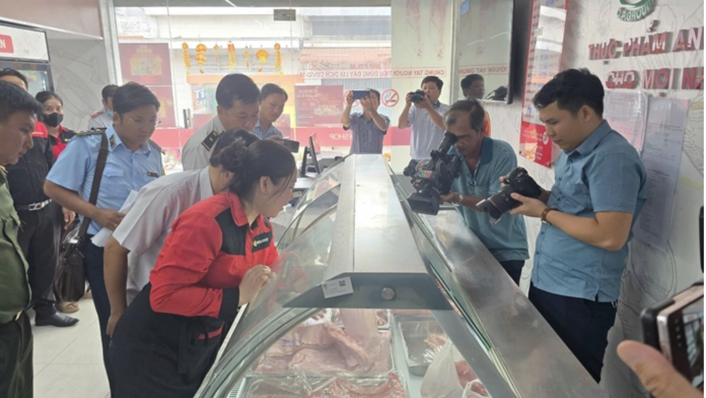 Vụ C.P. Việt Nam: Giấy chứng nhận đủ điều kiện an toàn thực phẩm của 3 cơ sở hết hạn - Ảnh 2.