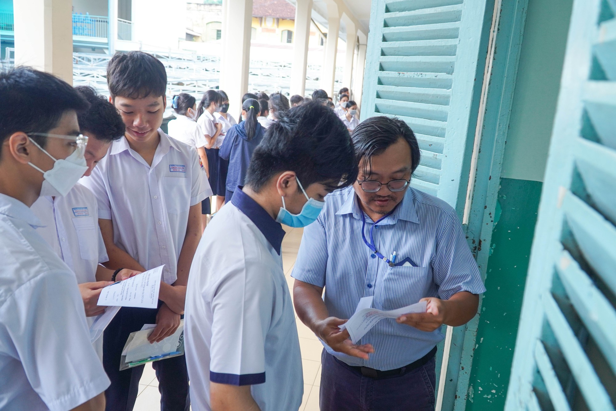 Báo in ngày 3-6: Giải pháp đặc biệt thi hành án vụ Trương Mỹ Lan - Ảnh 2.