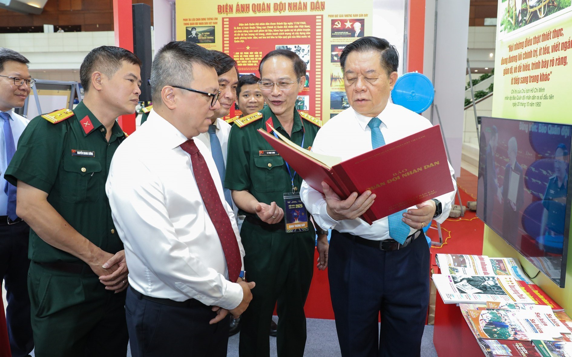 Kỷ niệm 100 năm Ngày Báo chí cách mạng Việt Nam: Thành tựu rực rỡ, hướng tới tương lai