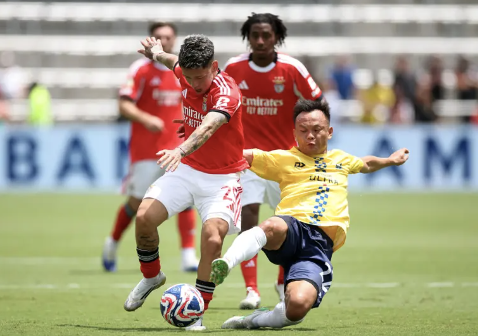 Benfica v&ugrave;i dập Auckland City, tiến s&aacute;t v&ograve;ng knock-out FIFA Club World Cup- Ảnh 1.