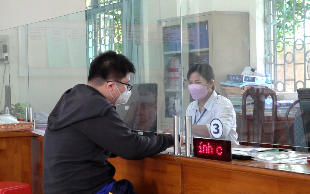 Tiền thưởng cho cán bộ, công chức từ ngày 1-7-2025 như thế nào?- Ảnh 1.