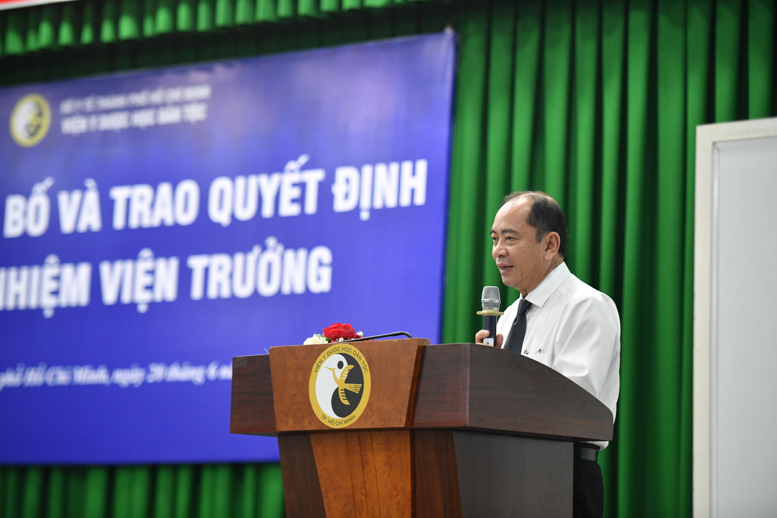 Viện Y dược học d&acirc;n tộc TP HCM c&oacute; gi&aacute;m đốc mới- Ảnh 1.
