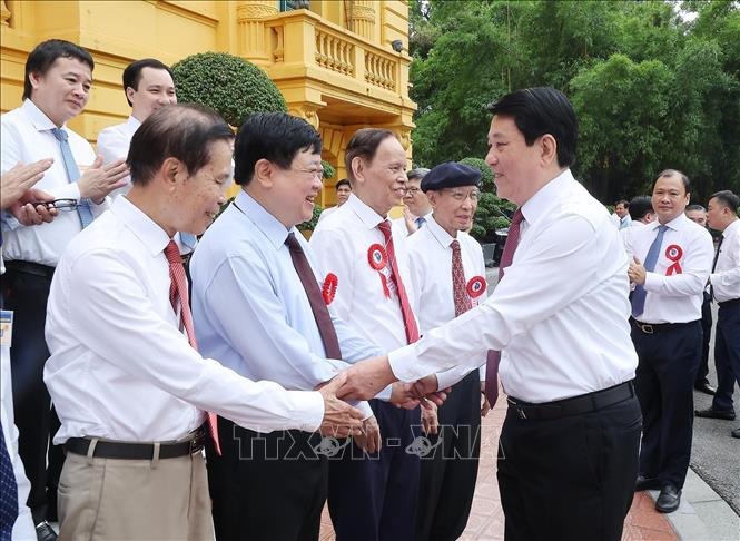 Chủ tịch nước Lương Cường gặp mặt tuyên dương người làm báo tiêu biểu toàn quốc- Ảnh 4.