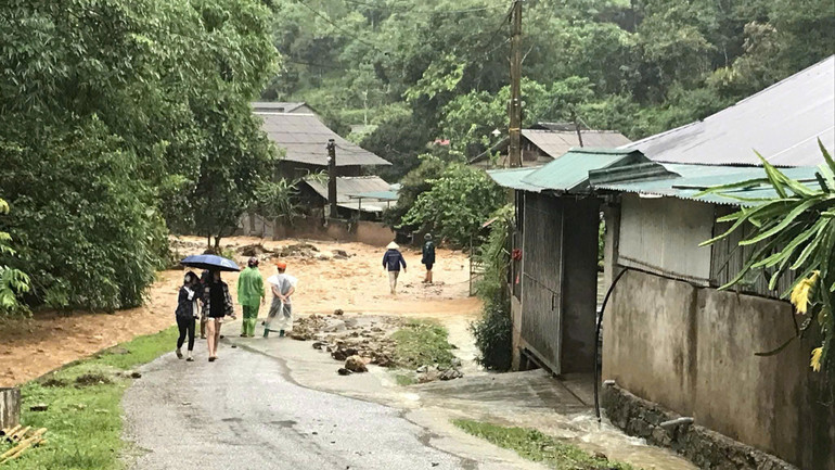 Miền Bắc lại hứng đợt mưa rất to- Ảnh 1.