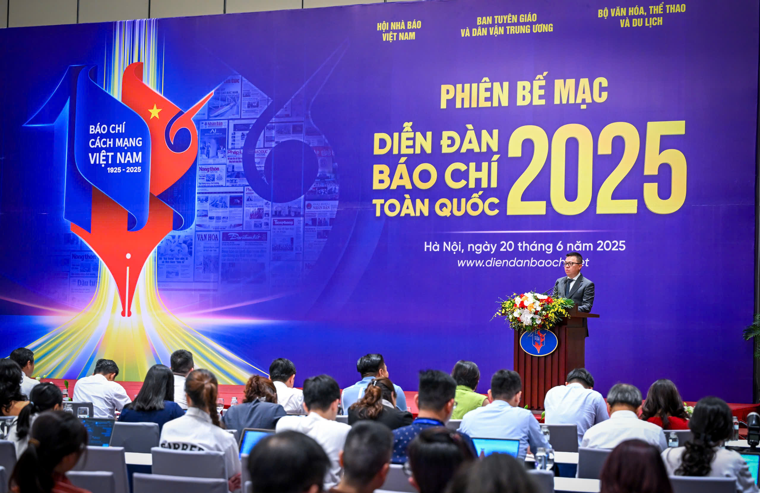 Bế mạc Diễn đàn Báo chí toàn quốc 2025: Tái định nghĩa sứ mệnh báo chí trong kỷ nguyên số- Ảnh 5.