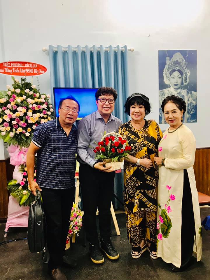 Hơn 200 văn nghệ sĩ H&agrave; Nội, Huế, TP HCM giao lưu tại TP mang t&ecirc;n B&aacute;c - Ảnh 2.