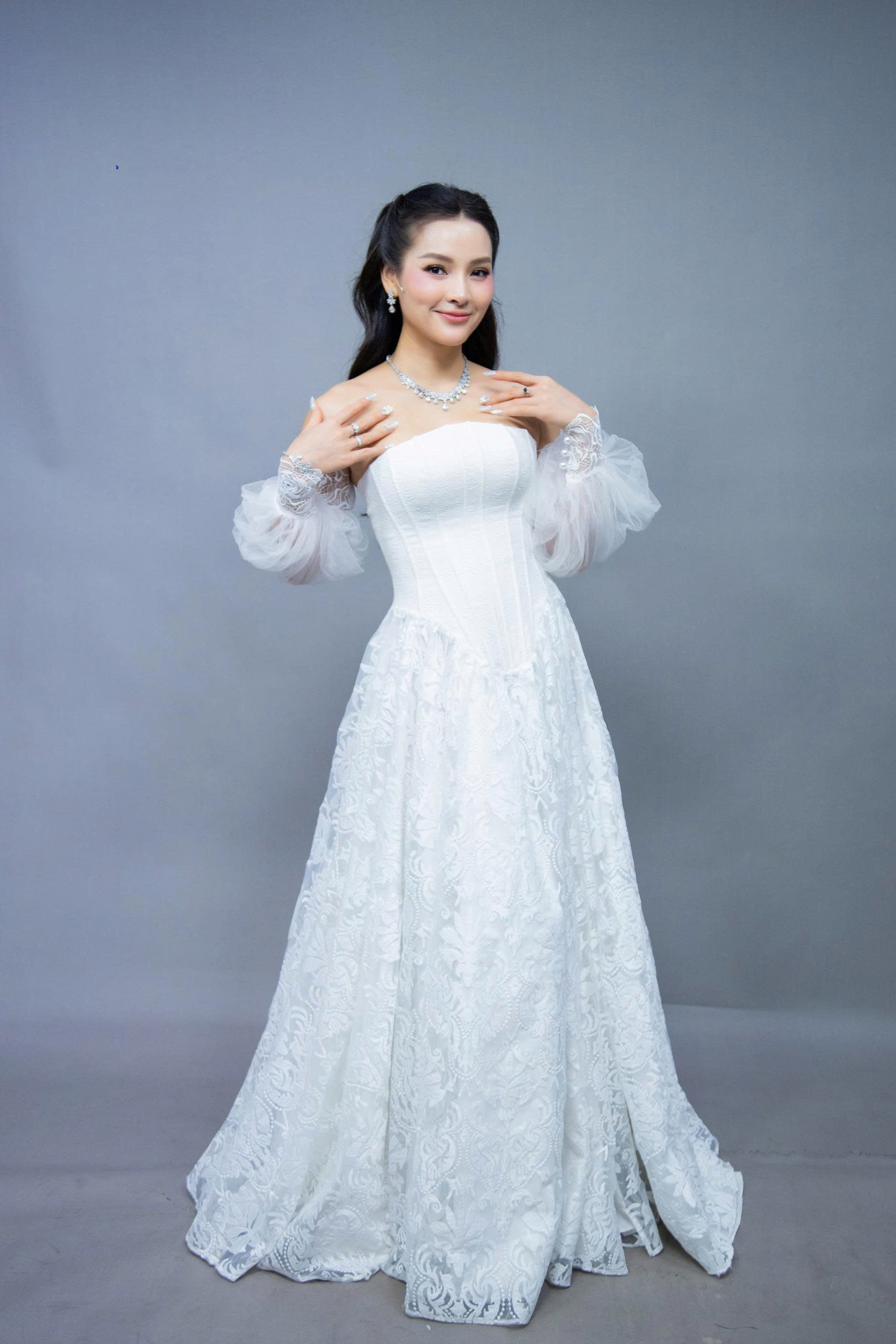 Phương Trinh Jolie thấy may mắn khi c&oacute; mẹ chồng y&ecirc;u thương - Ảnh 3.