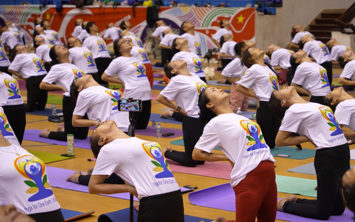 Những hình ảnh Ngày Quốc tế Yoga tại Việt Nam
