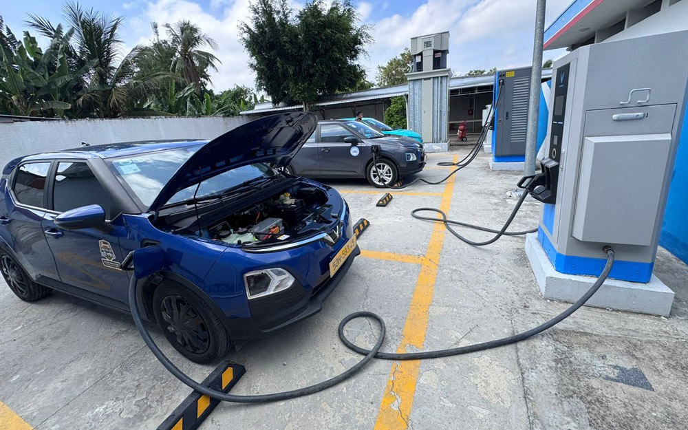 Phủ sóng trạm sạc xe điện