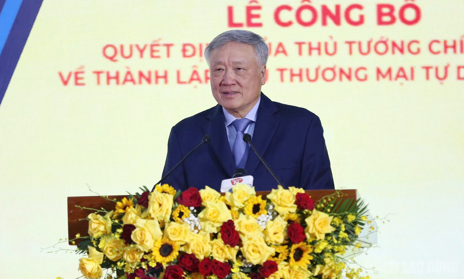 Phó Thủ tướng Thường trực Nguyễn Hòa Bình: Khu thương mại tự do là cú hích cho Đà Nẵng và cả nước- Ảnh 1.