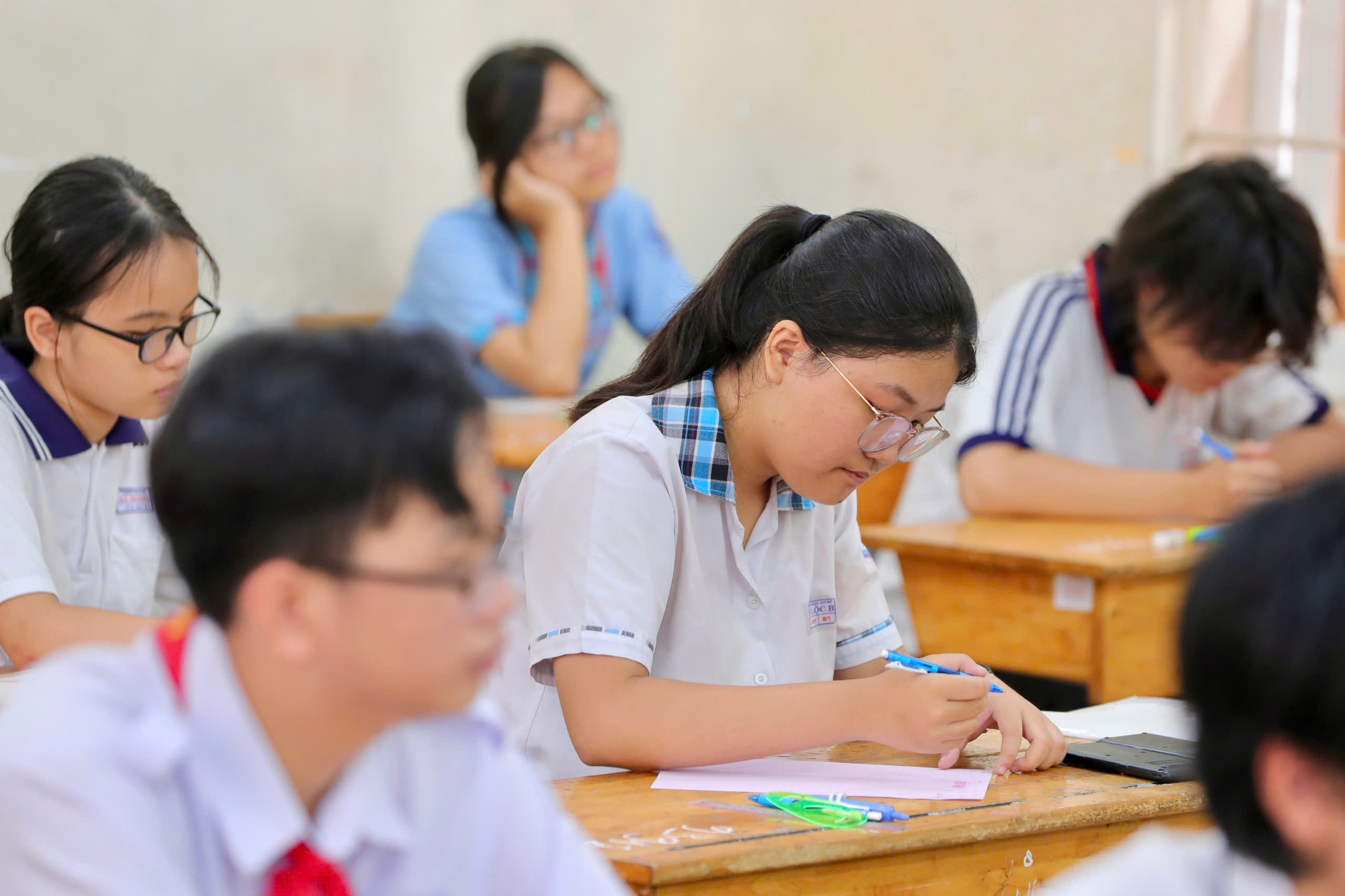 Đã có điểm thi lớp 10 ở TP HCM, xem điểm TẠI ĐÂY- Ảnh 1.