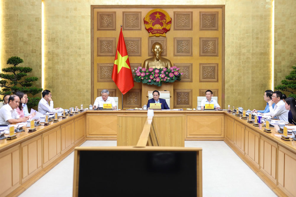 Phản ứng linh hoạt, kiên định mục tiêu - Ảnh 1.