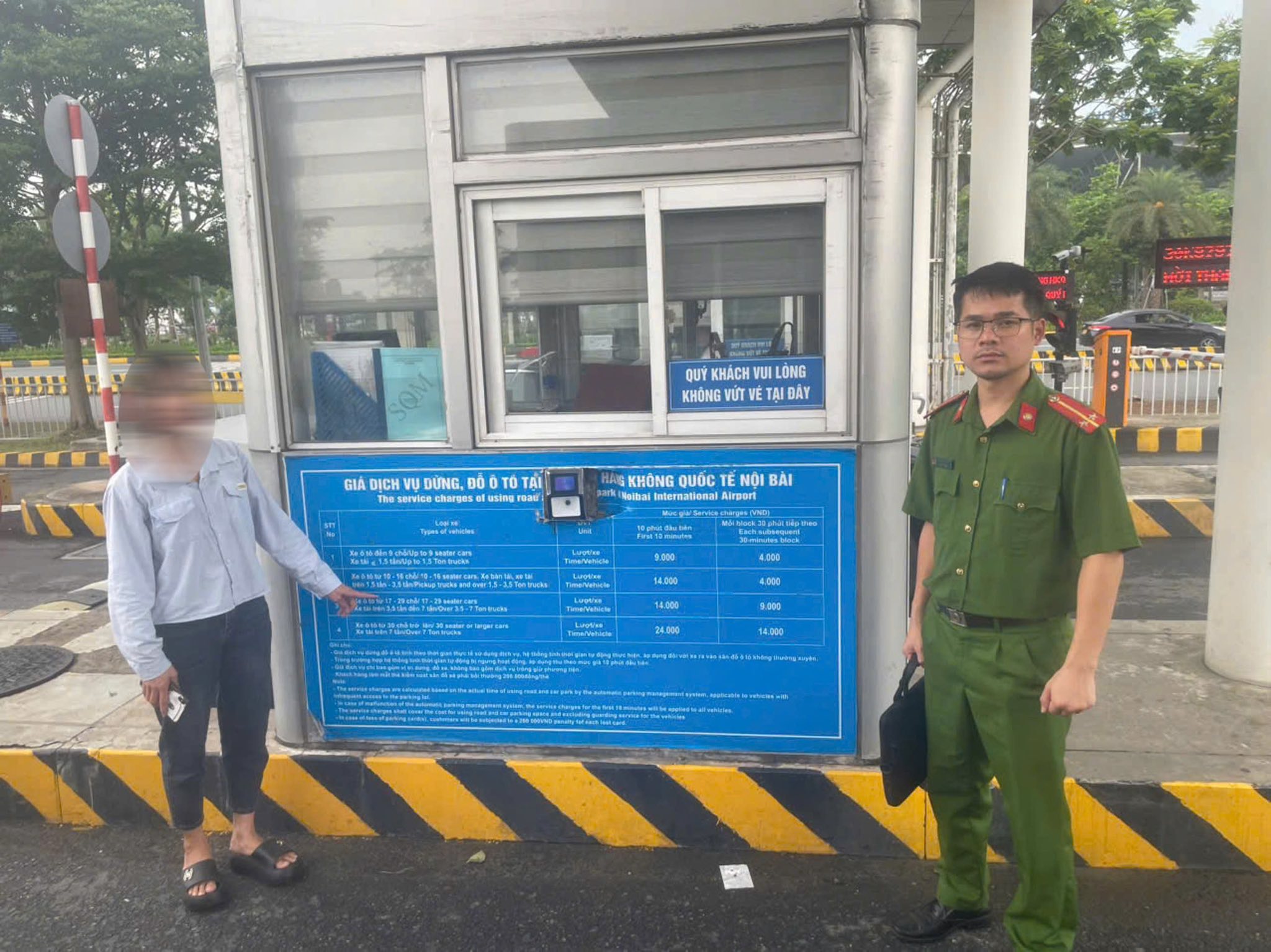 "Chặt chém" du khách Đài Loan tại sân bay Nội Bài, cò mồi và nữ tài xế bị xử lý- Ảnh 3.