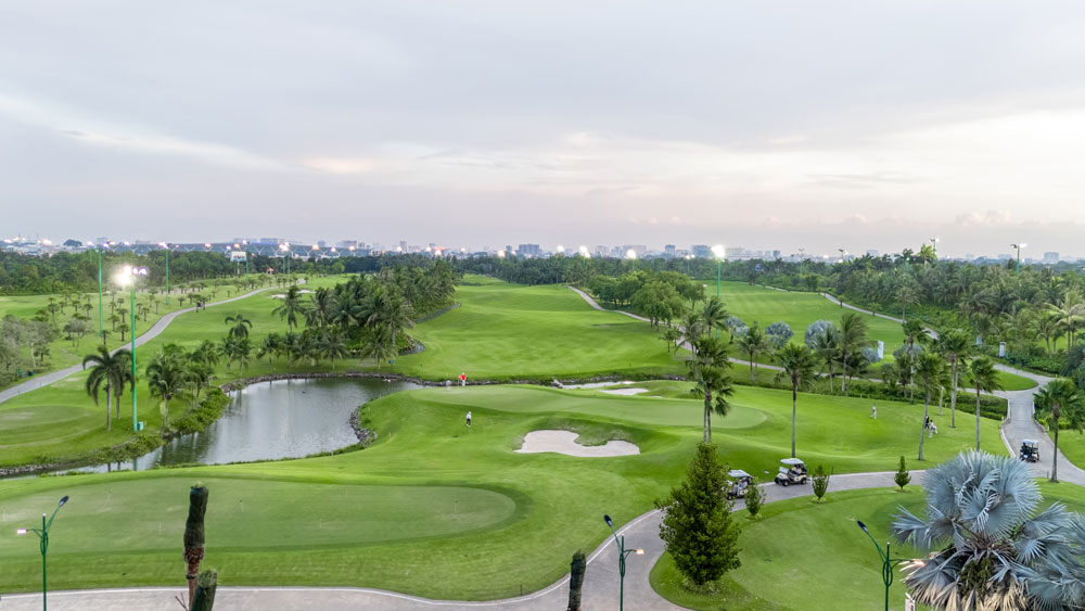 Trao gửi y&ecirc;u thương tại Giải Golf "T&ocirc;i y&ecirc;u Việt Nam" - Ảnh 1.
