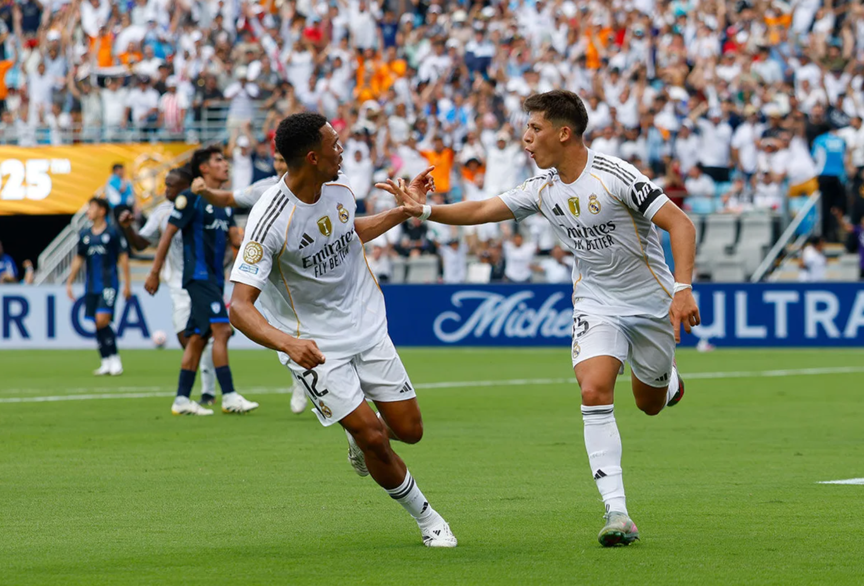 Real Madrid thắng Pachuca 3-1, tiến gần vé knock-out FIFA Club World Cup- Ảnh 4.