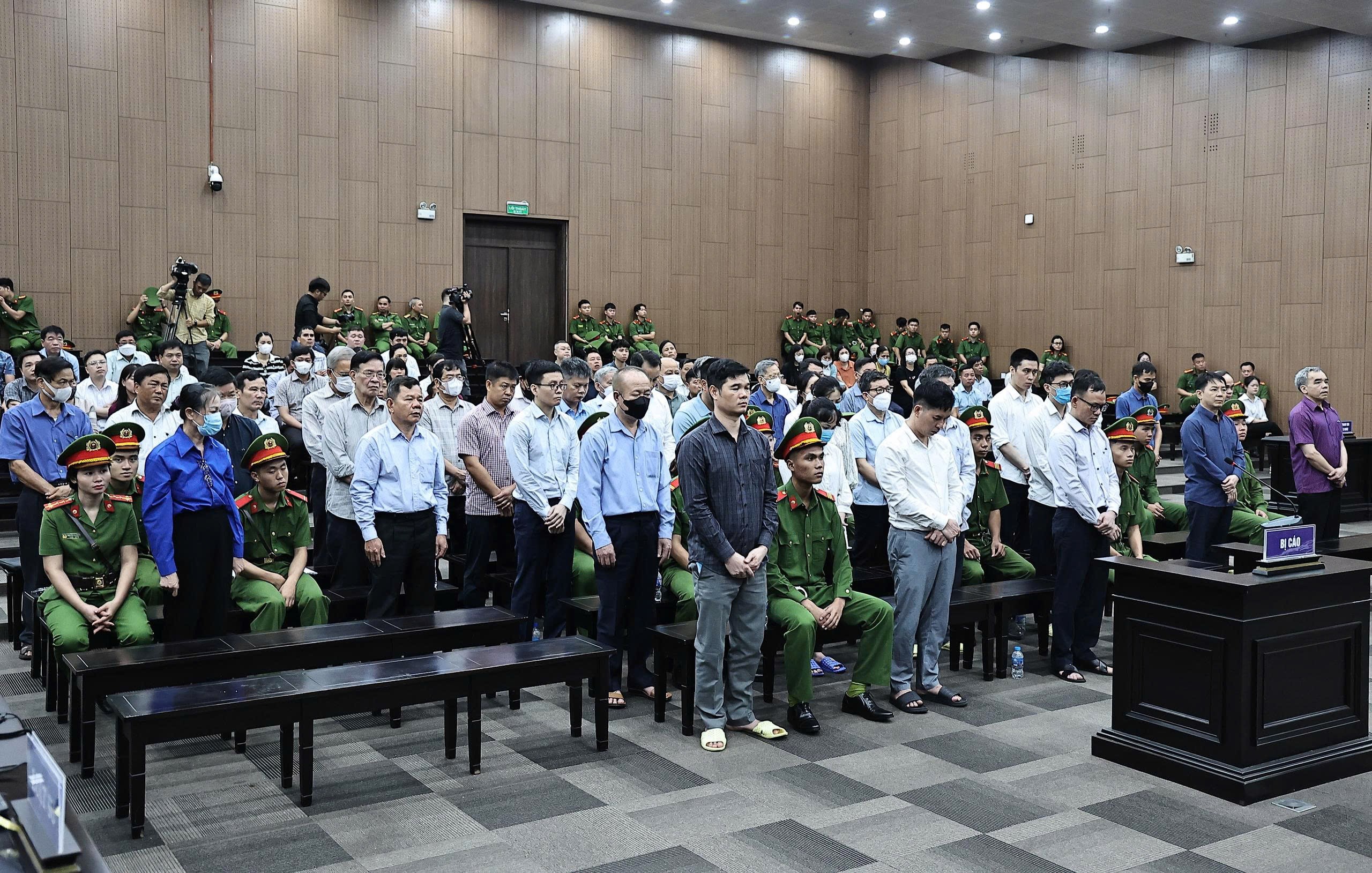 X&eacute;t xử Vụ &aacute;n Tập đo&agrave;n Ph&uacute;c Sơn: L&agrave;m r&otilde; "luật ngầm" qua lời khai của Hậu "ph&aacute;o"- Ảnh 1.
