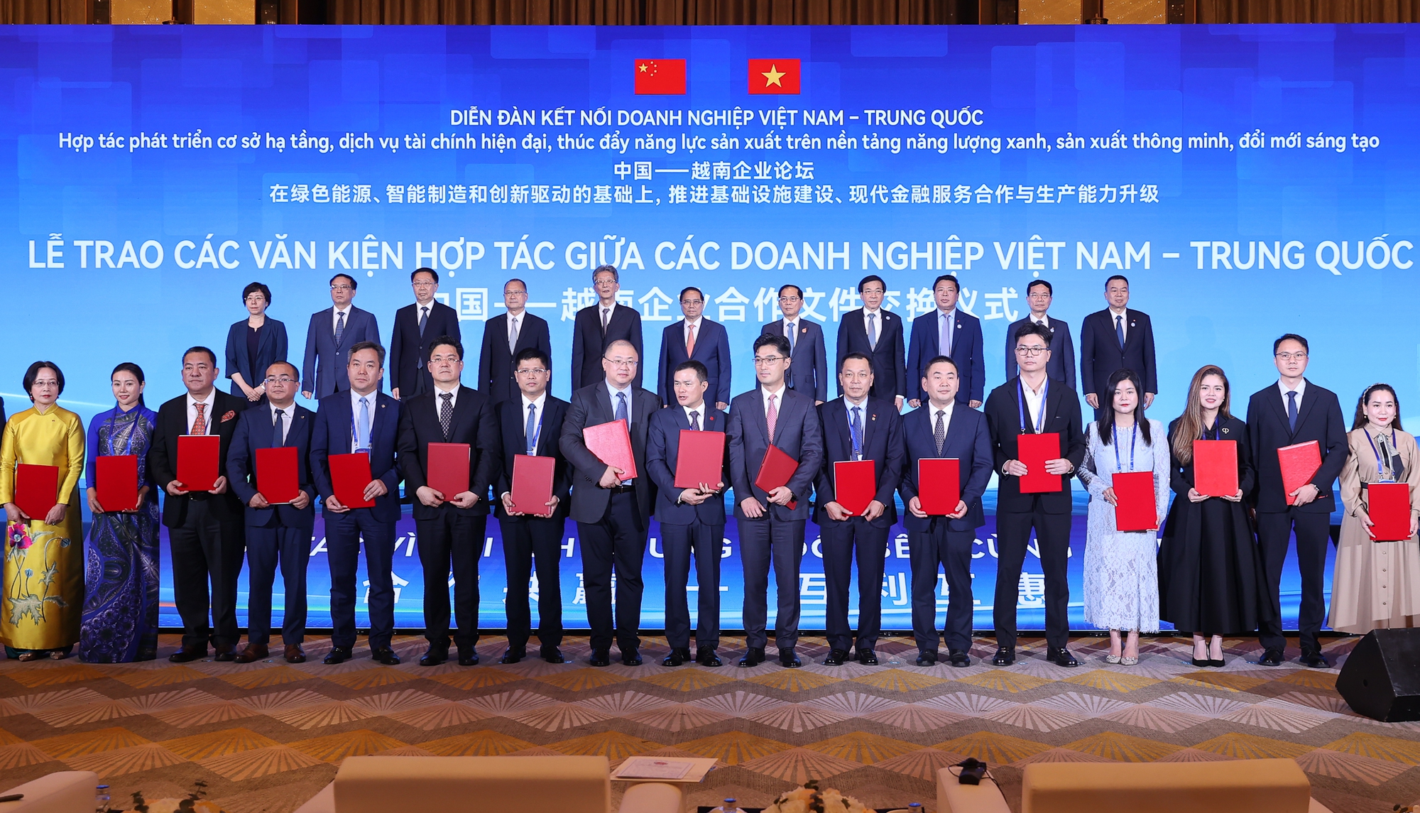 Kết nối chiến lược ph&aacute;t triển Việt - Trung - Ảnh 1.