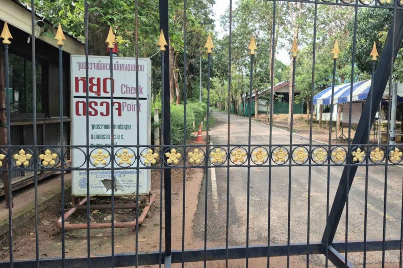 Qu&acirc;n đội Th&aacute;i Lan đ&oacute;ng cửa bi&ecirc;n giới với Campuchia- Ảnh 1.