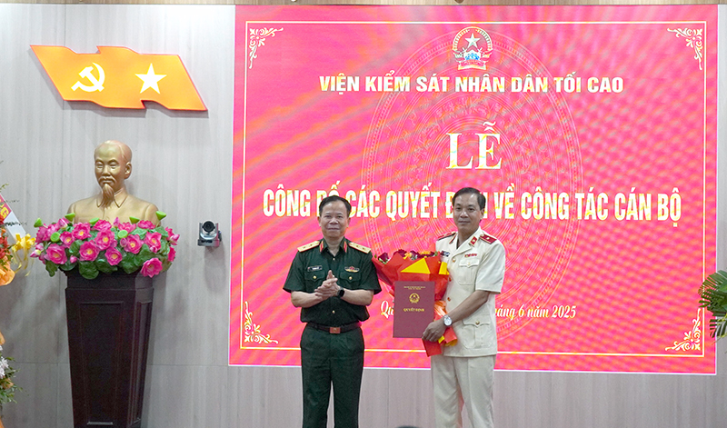 Bổ nhiệm viện trưởng c&ugrave;ng 6 viện ph&oacute; Viện KSND tỉnh Quảng Trị (mới)- Ảnh 1.