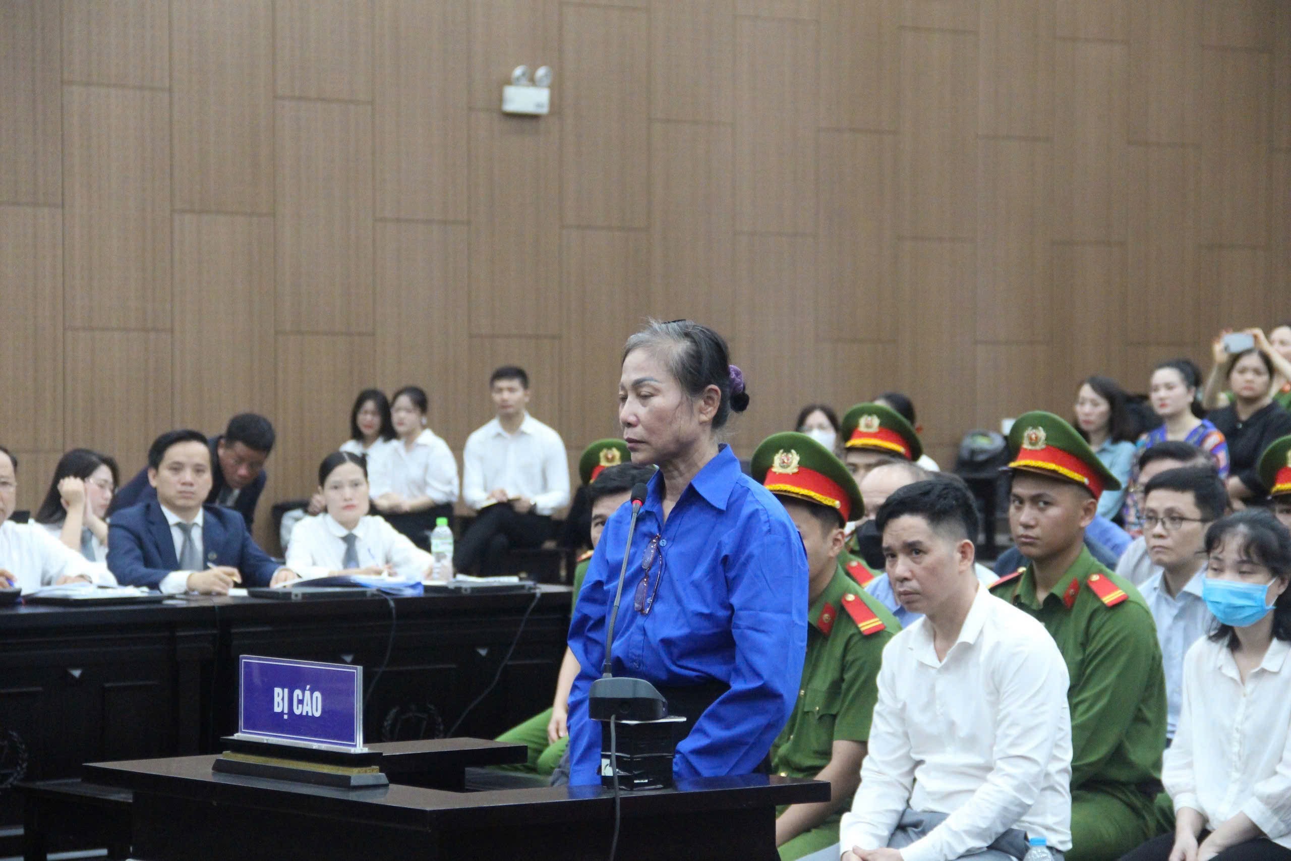 Chủ tịch Tập đoàn Phúc Sơn khai đưa va li, túi xách tiền tỉ cho nữ cựu bí thư Vĩnh Phúc - Ảnh 2.