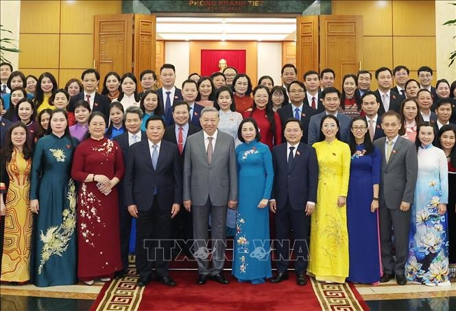 Tổng B&iacute; thư T&ocirc; L&acirc;m: Đại biểu Quốc hội trẻ h&atilde;y xuống  cơ sở để đồng h&agrave;nh với c&aacute;n bộ c&aacute;c cấp- Ảnh 3.