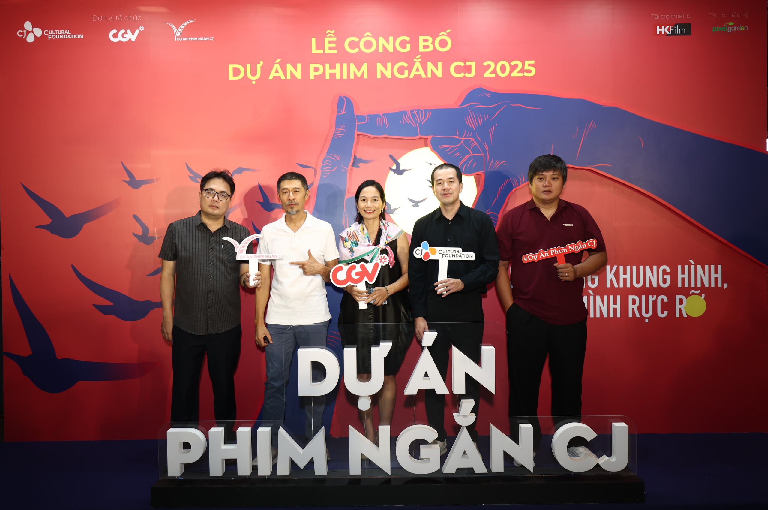 Thanh Thúy - Đức Thịnh đưa con đến cuộc thi phim ngắn- Ảnh 4.