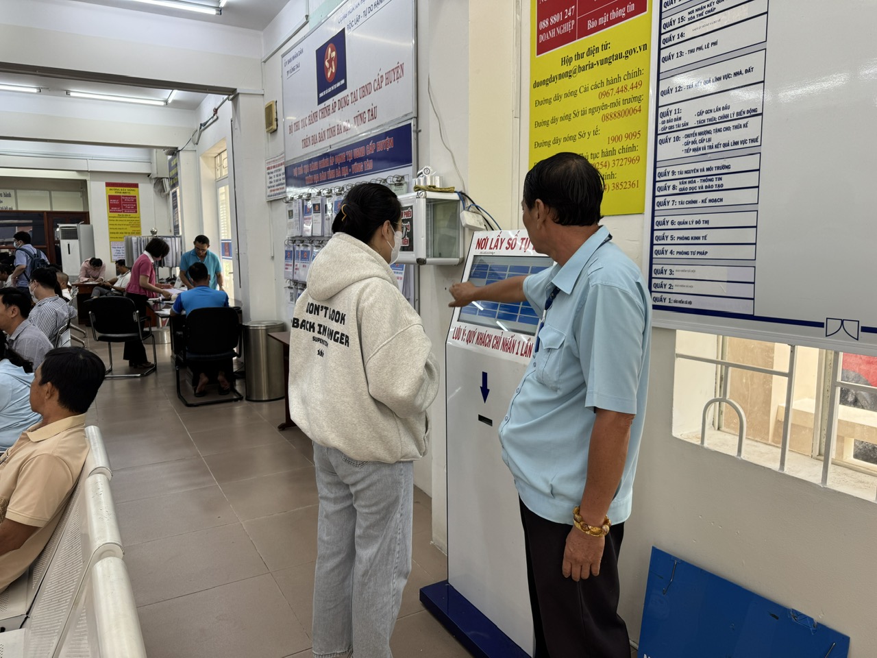 Vận hành thử nghiệm tại 168 phường, xã, đặc khu ở TP HCM: Kết quả đến trưa nay - Ảnh 21.