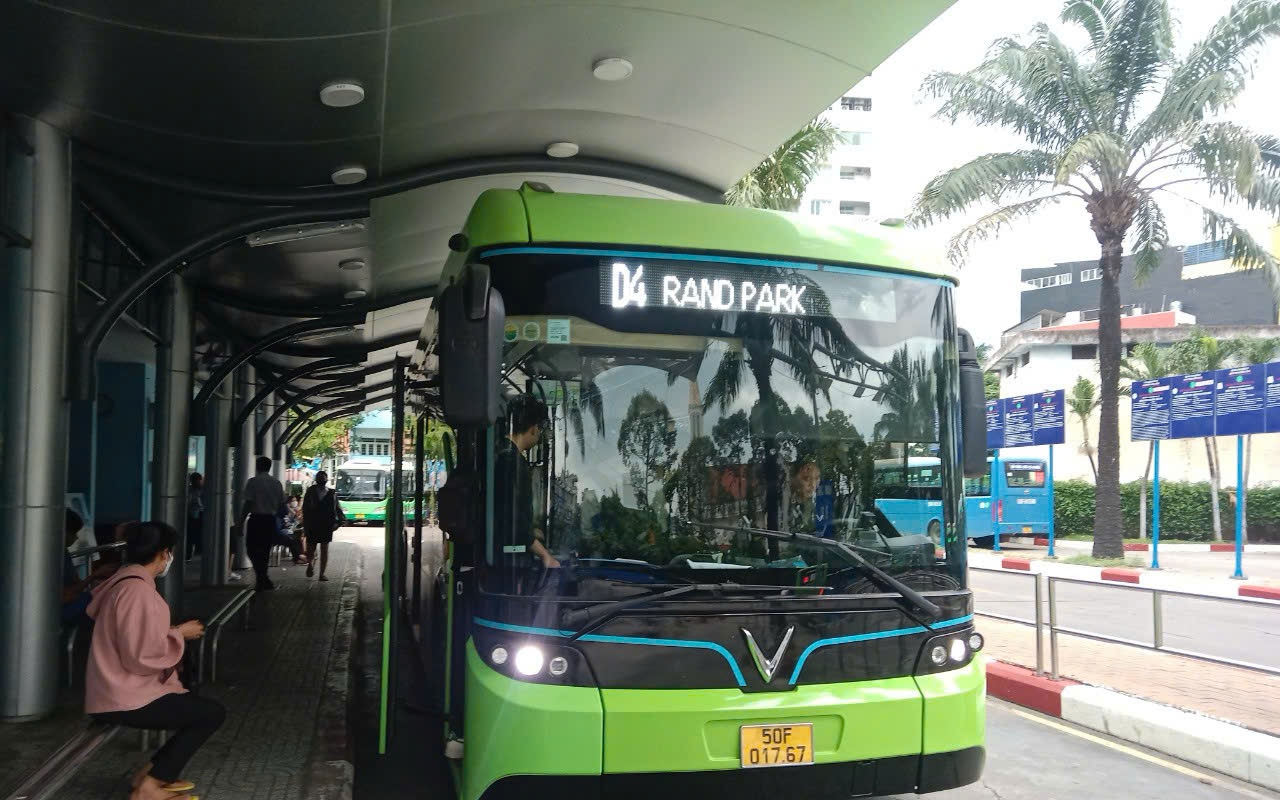 TP HCM sắp đưa hơn 250 xe buýt điện vào hoạt động