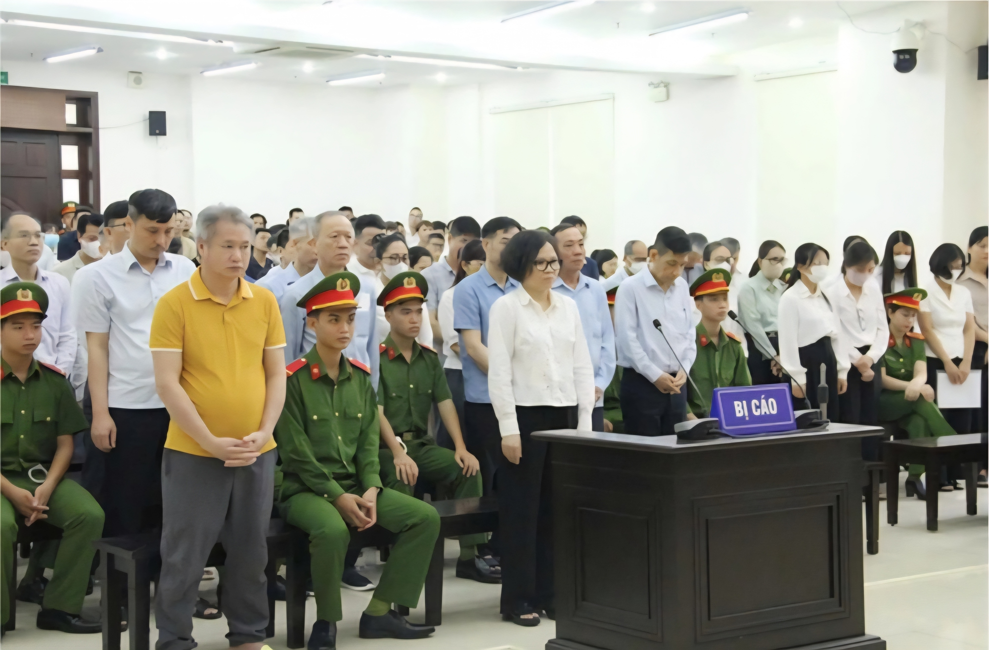 Cựu chủ tịch FLC Trịnh Văn Quyết được giảm 14 năm t&ugrave;- Ảnh 1.