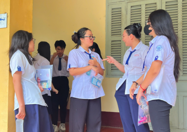 Bộ GD-ĐT l&ecirc;n tiếng về th&ocirc;ng tin lọt đề thi to&aacute;n - Ảnh 2.