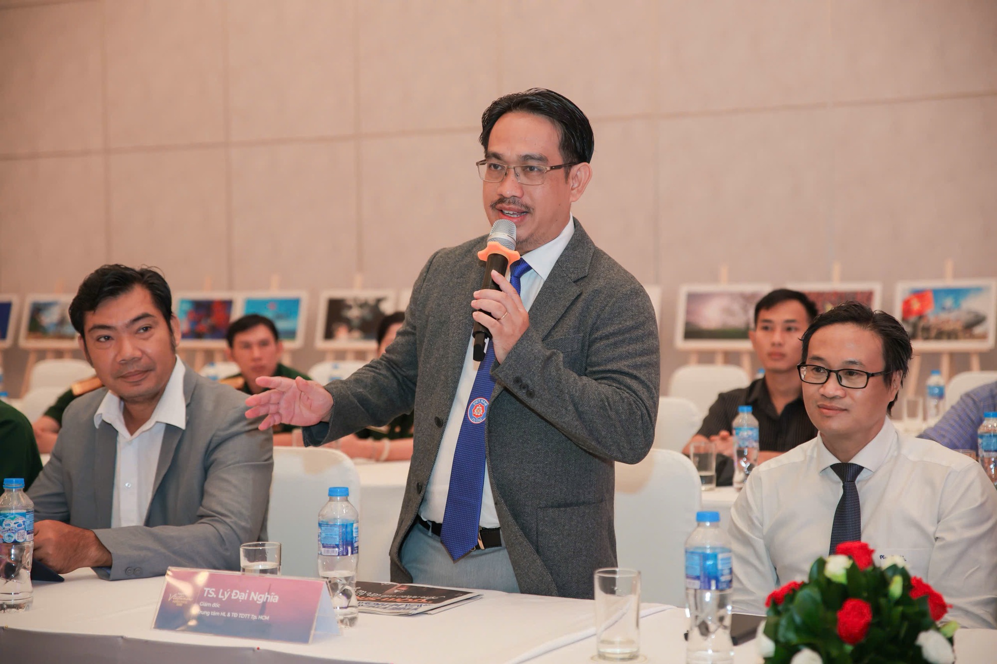 &ldquo;Happy Vietnam 2025&rdquo;: Lan tỏa gi&aacute; trị quyền con người bằng nghệ thuật v&agrave; cộng đồng- Ảnh 1.