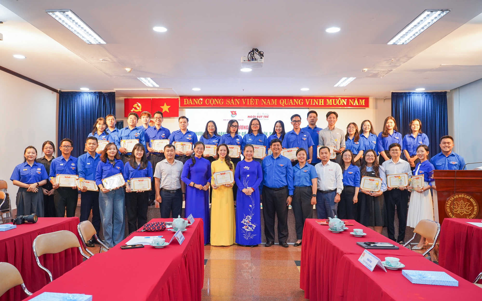 TP HCM tuyên dương 25 gương Ngòi bút trẻ năm 2025