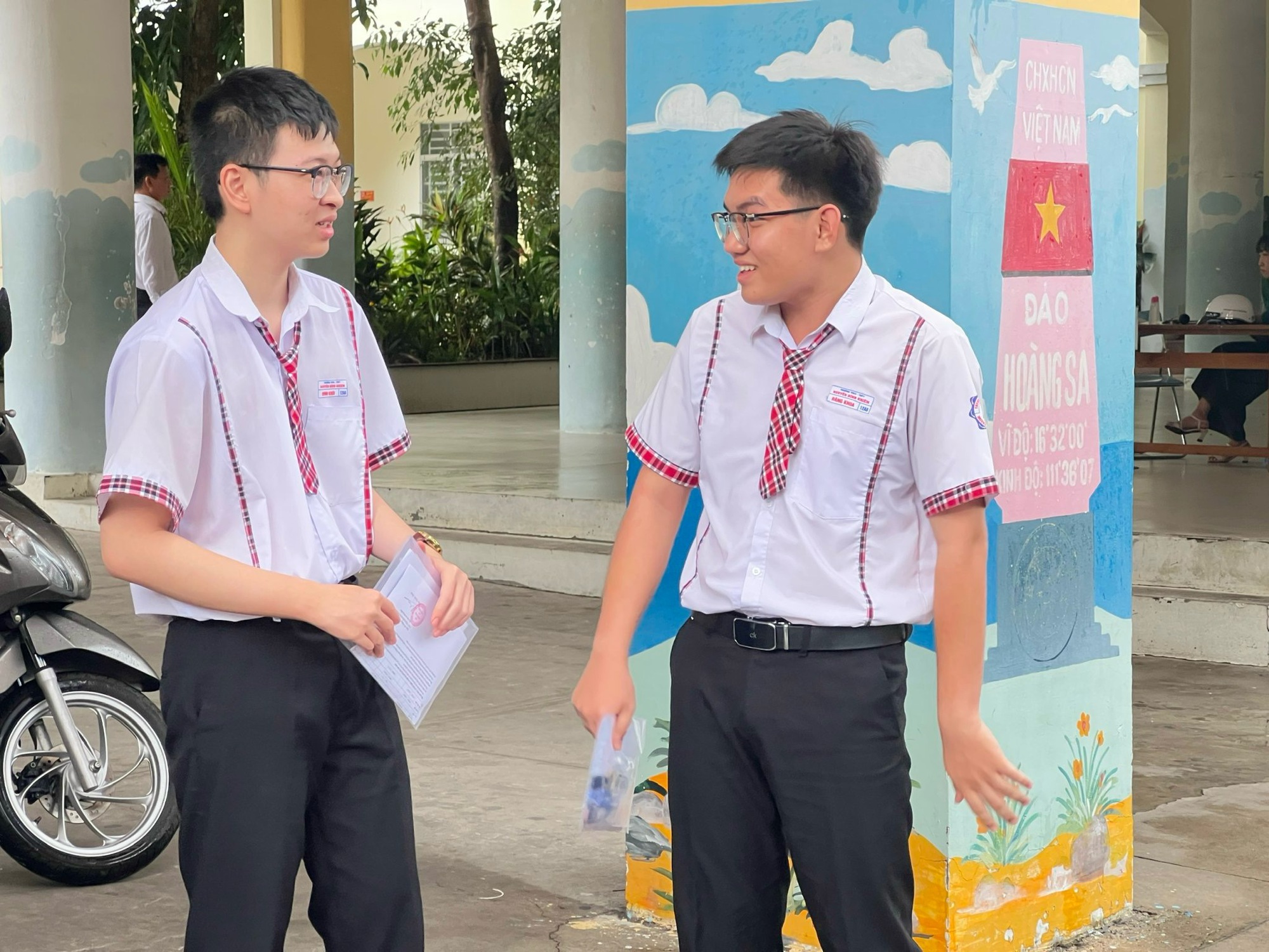 Đề thi văn tốt nghiệp THPT 2025: Từ &ldquo;Những v&ugrave;ng trời kh&aacute;c nhau&rdquo; đến thay đổi lớn lao của đất nước- Ảnh 5.
