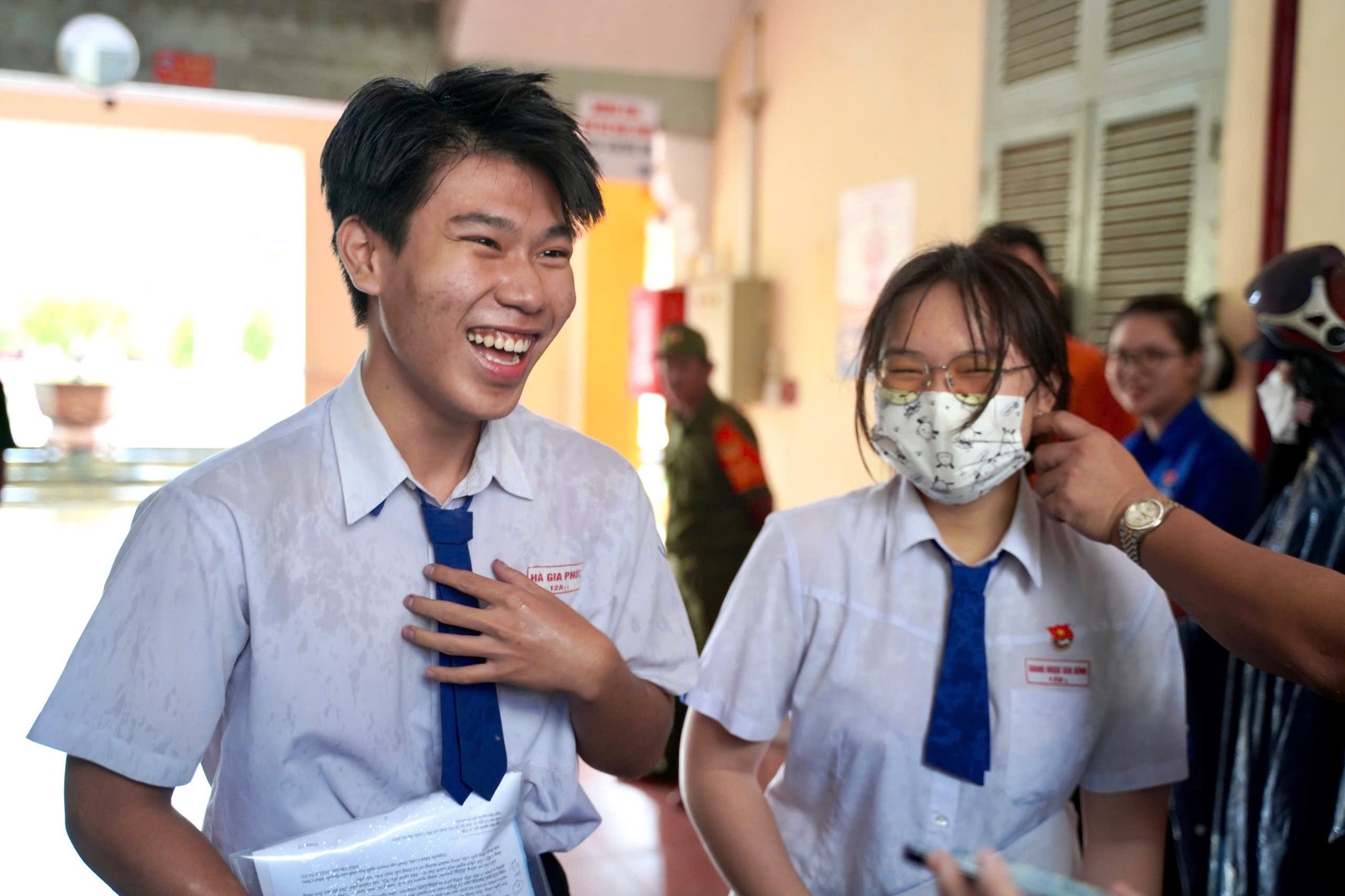 Đề thi văn tốt nghiệp THPT 2025: Từ &ldquo;Những v&ugrave;ng trời kh&aacute;c nhau&rdquo; đến thay đổi lớn lao của đất nước- Ảnh 11.