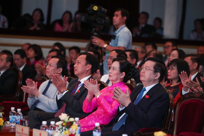Đảng bộ Bộ Văn h&oacute;a, Thể thao v&agrave; Du lịch lu&ocirc;n phải "giữ được nhịp" v&agrave; tạo ra "nhịp mới"- Ảnh 1.