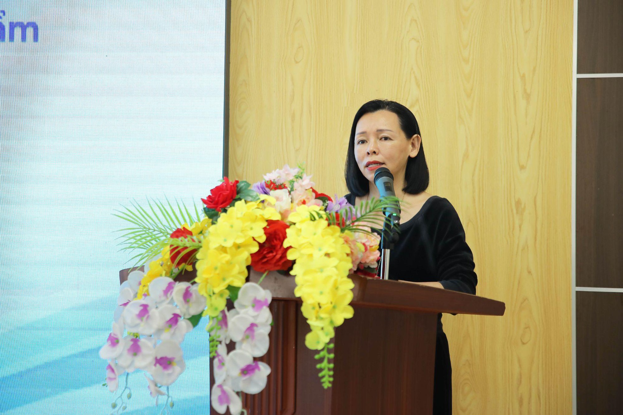 Long Ch&acirc;u c&ugrave;ng Viện Kiểm nghiệm An to&agrave;n vệ sinh thực phẩm Quốc gia tiến h&agrave;nh &ldquo;kiểm tra k&eacute;p&rdquo;- Ảnh 4.
