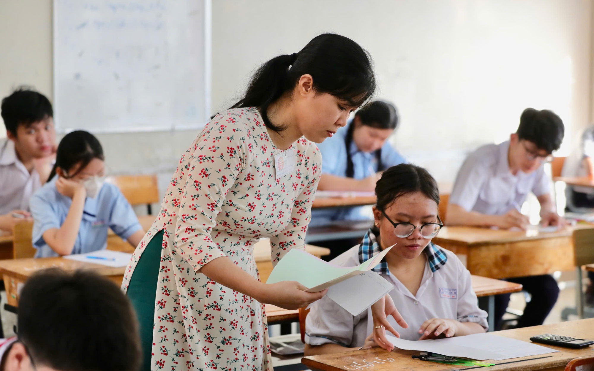 NÓNG: Đã có điểm chuẩn lớp 10, mời phụ huynh, học sinh xem tại đây