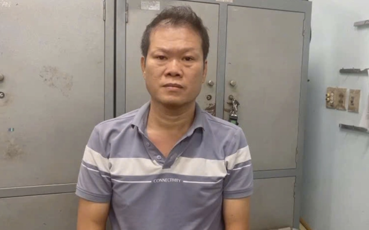 Chủ xưởng may khai gì sau khi bị Công an TP HCM bắt khẩn cấp?