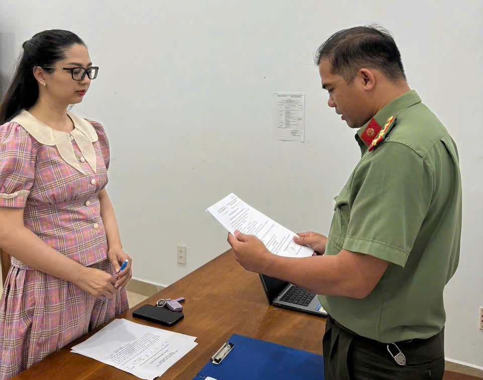 Khởi tố, cấm đi khỏi nơi cư tr&uacute; đối với 6 đối tượng c&oacute; h&agrave;nh vi trốn thuế ở B&igrave;nh Dương- Ảnh 2.